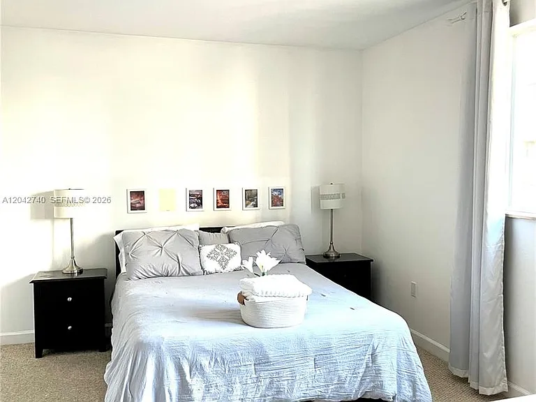 2280 SW 32nd Ave #202 — Photo 5