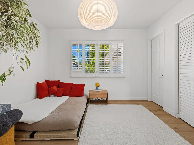 6202 Frondosa Dr — Photo 21