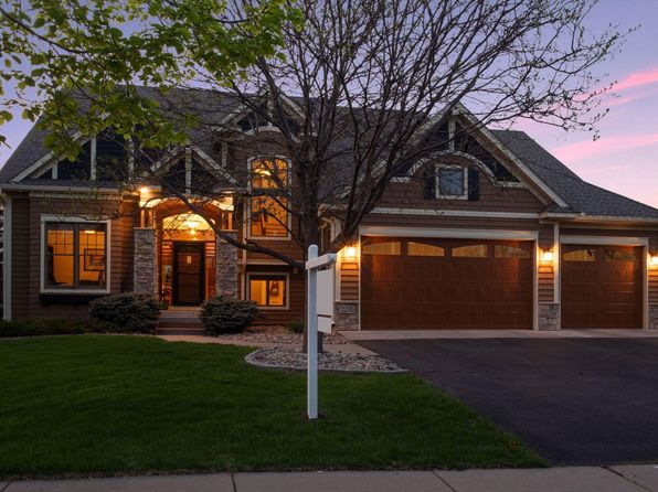 2270 S Pkwy, Victoria, MN 55386