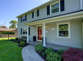 272 Shaftsbury Rd, Rochester, NY 14610