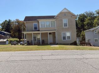 1701 Downey St #B, Radford, VA 24141