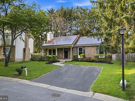 4th image of 19044 McFarlin Dr