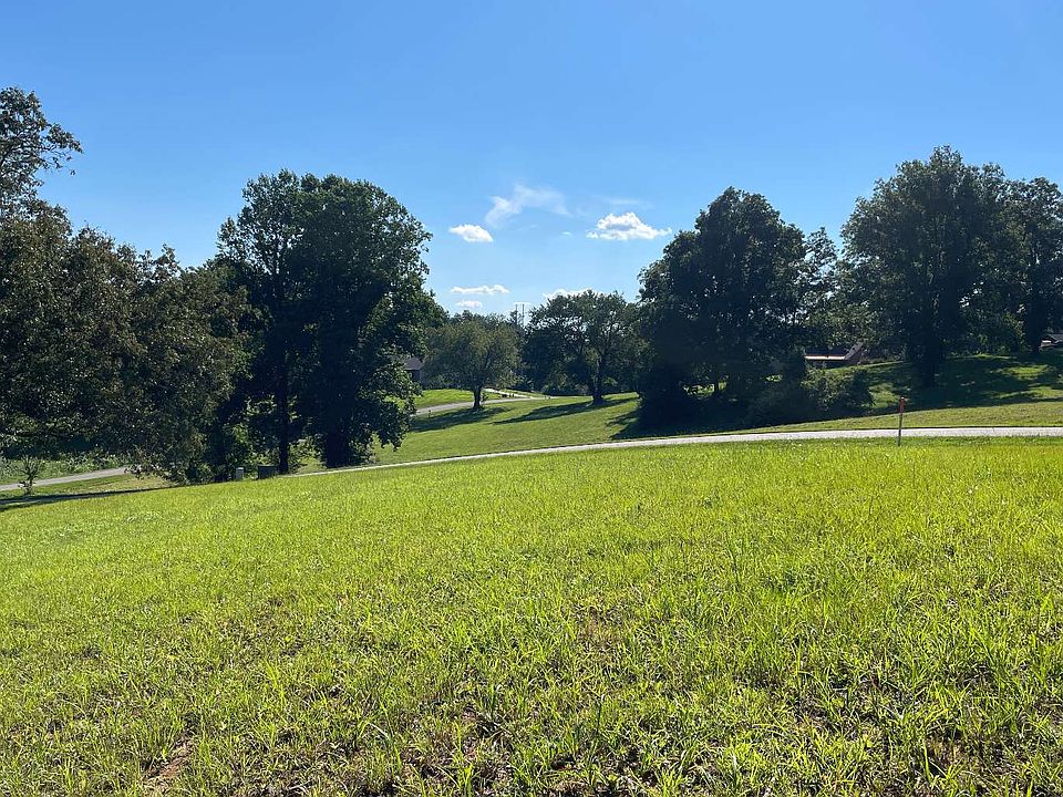 1st image of 62 Arbor Ln