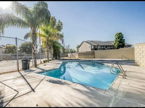 936 Fairway Dr APT 29, Colton, CA 92324