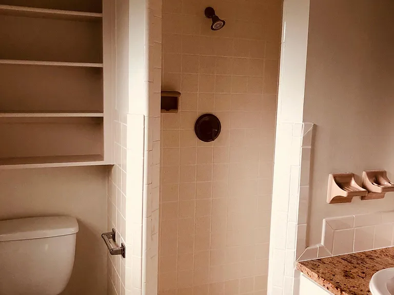 625 Dunraven Dr — Photo 9