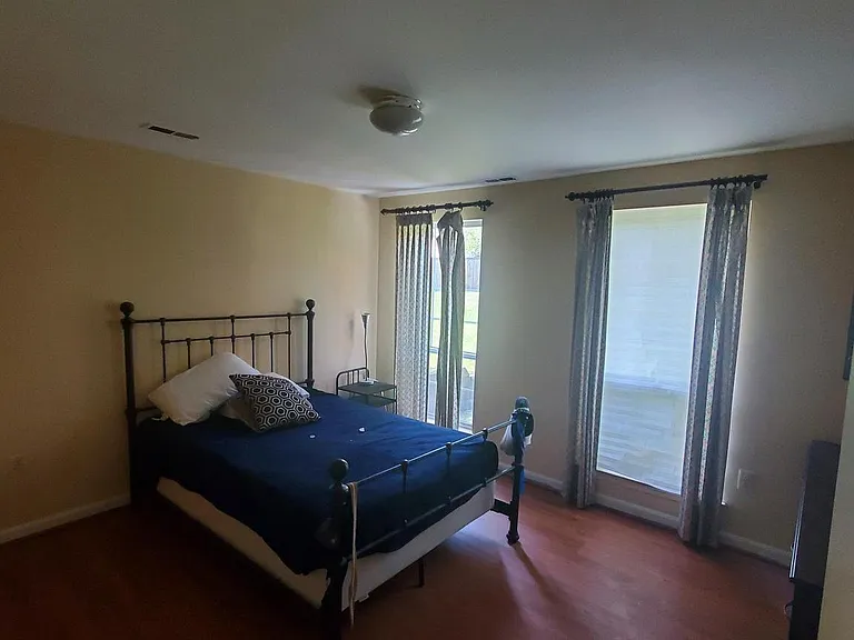 1610 Nordic Hill Cir — Photo 11