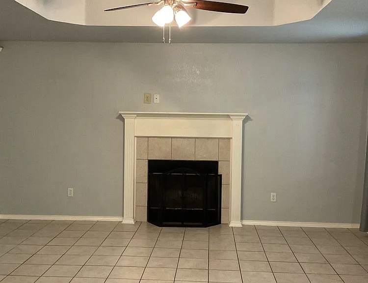 4507 Twin Oaks Cir — Photo 12