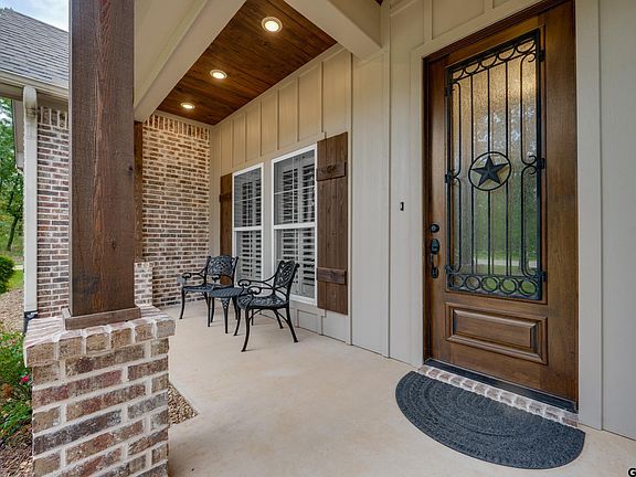 5th image of 3113 Shadow Pine Dr