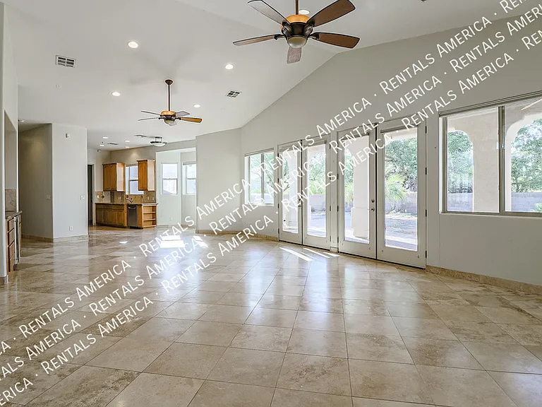 14136 E Gloria Ln — Photo 9