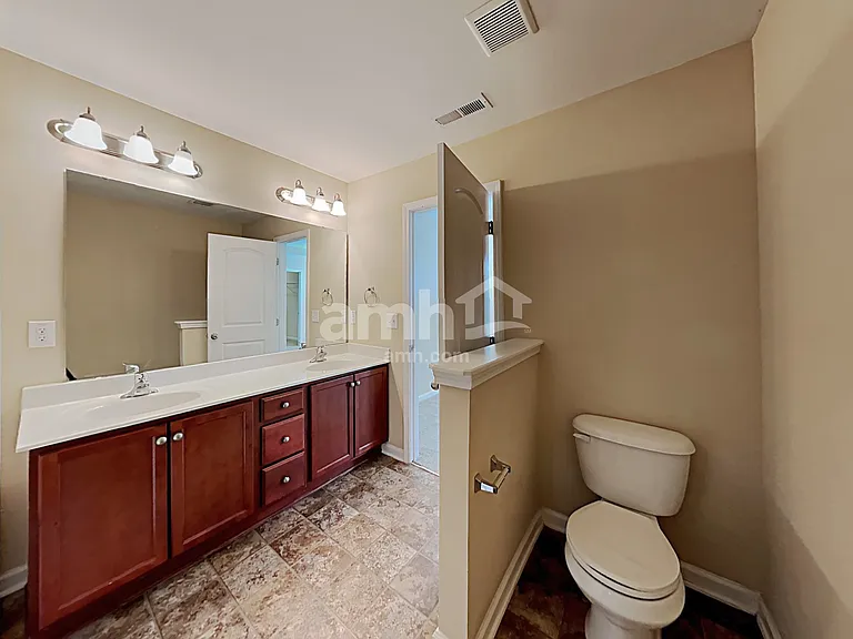 4 Bolter Ct — Photo 10