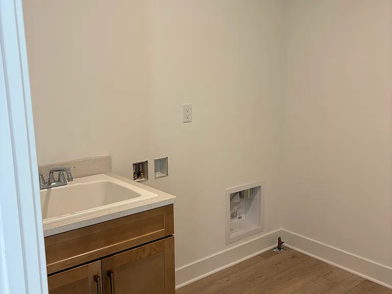 41530 Breck St — Photo 11