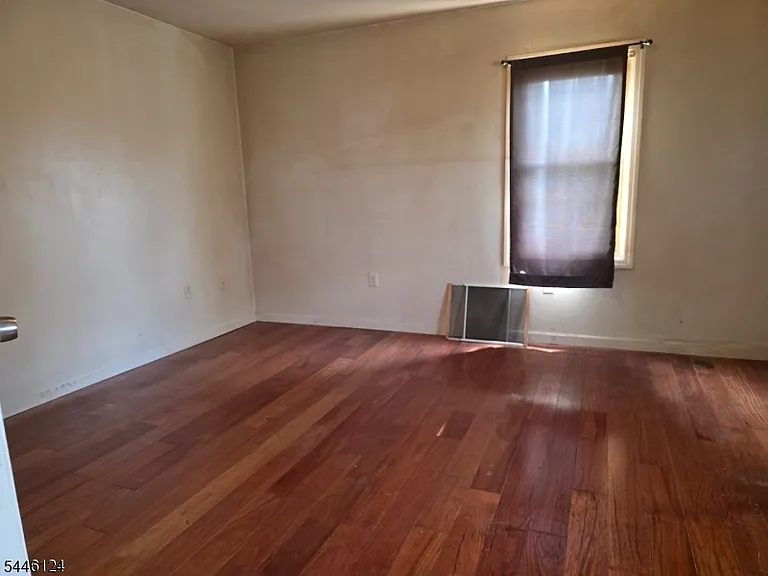 426 Tompkins St #1 — Photo 16