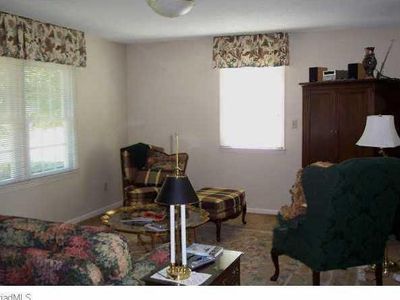 318 Davidson St, Thomasville, NC, 27360