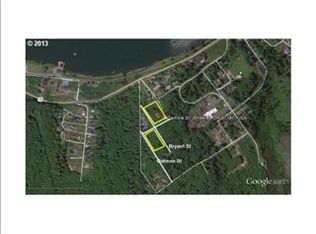 118 Gamble St, Wheeler, OR 97147