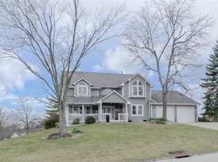 8303 Miranda Pl, West Chester, OH 45069