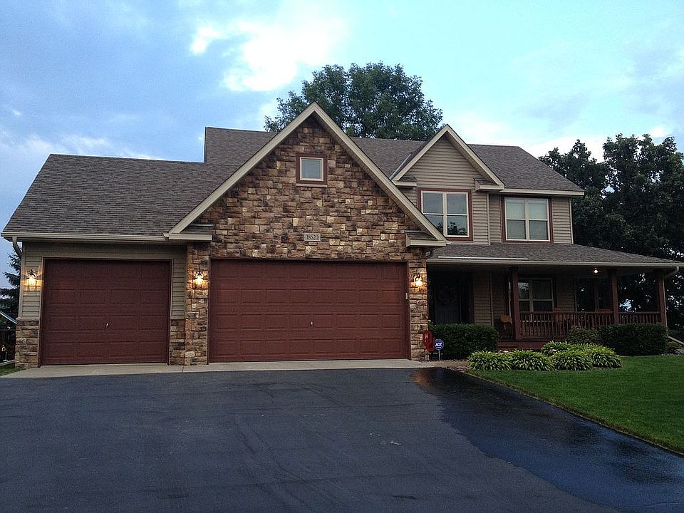 2nd image of 18620 Irvine Trl