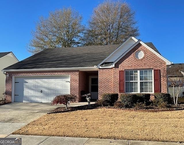 1st image of 808 Village Pl