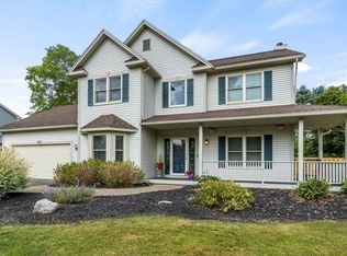 25 Holly Cir, Spencerport, NY 14559