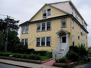 Exterior of St. James Cir