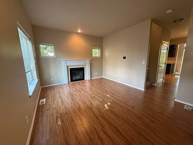 157 NW Marshall Dr — Photo 9