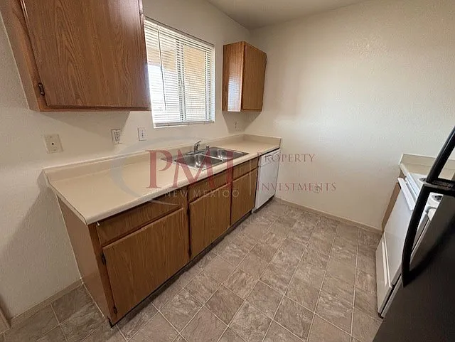 2306 S. Espina Street Unit C12 — Photo 97