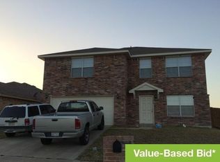 9200 Curacao Dr, Fort Worth, TX 76123