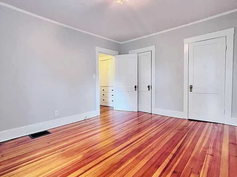 6 Howard Ave #1 — Photo 21