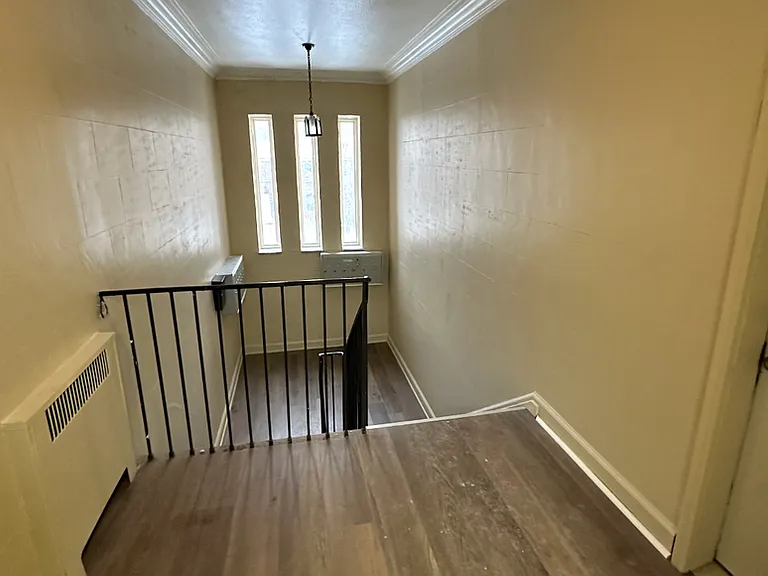 17701 Manderson — Photo 31