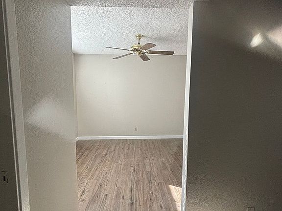 5th image of 266-276 W Sunnyoaks Ave #272