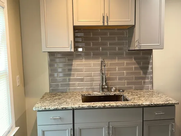 18630 Greenfield Rd, Detroit, MI 48235