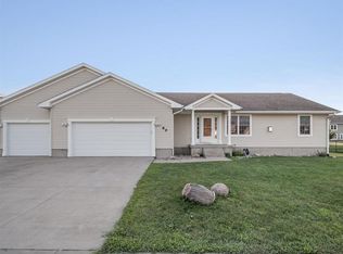 89 Cardinal Ave, Atkins, IA 52206