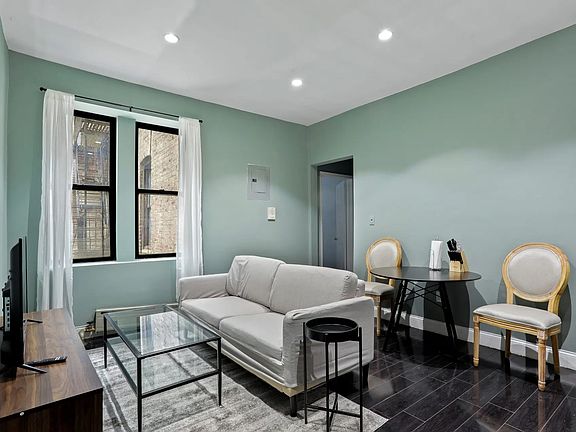 4th image of 1632 Madison Ave #3R