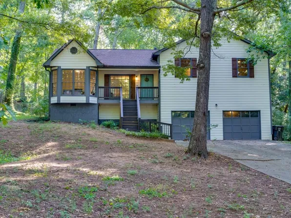 61 David Ct, Hiram, GA 30141