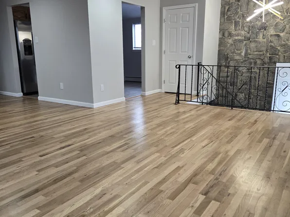 0 Grove St #2, Hicksville, NY 11801