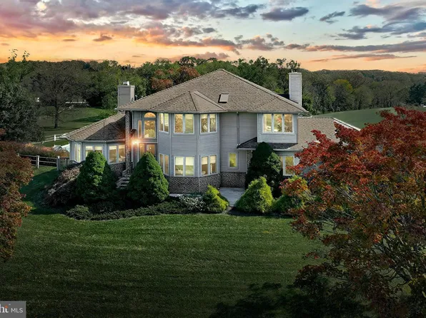 2627 Stockton Rd, Phoenix, MD 21131