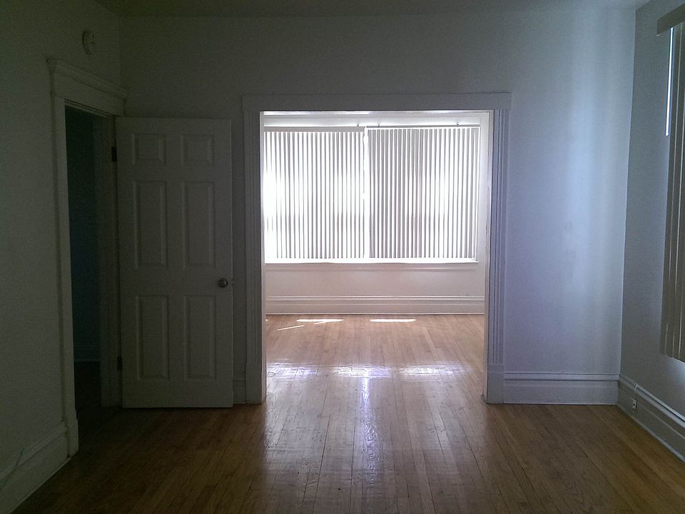 1st image of 10510 S Edbrooke Ave
