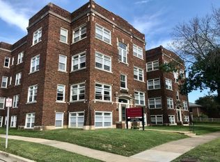 1008 S 2nd St #9, Springfield, IL 62704