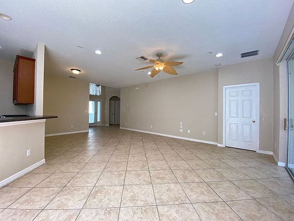 4th image of 9444 Edenshire Cir