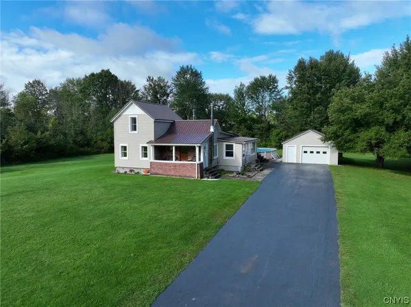 9109 Conquest Rd, Port Byron, NY 13140