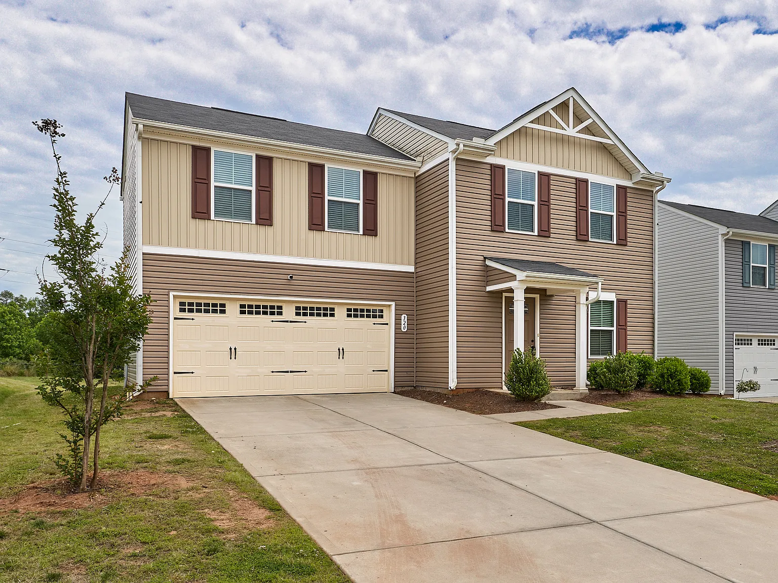 3 bed, 1440 sqft, $1,750 — Photo 2