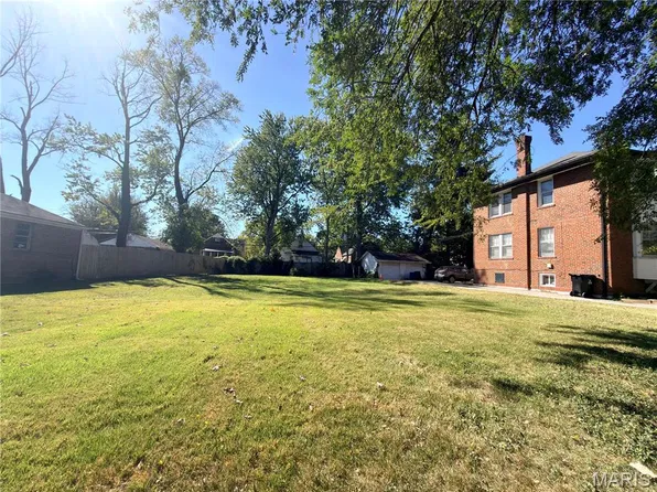 6906 Roberts Ave, Saint Louis, MO 63130