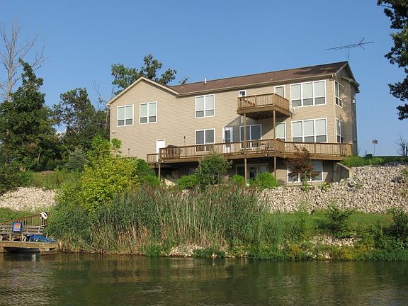 2nd image of 1437 Northlake Dr