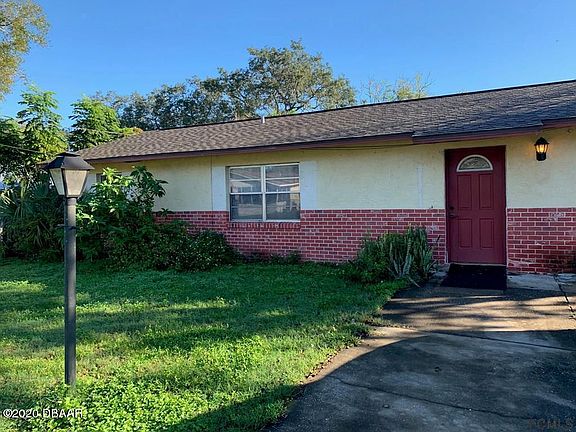 2nd image of 1851 Linda Ave