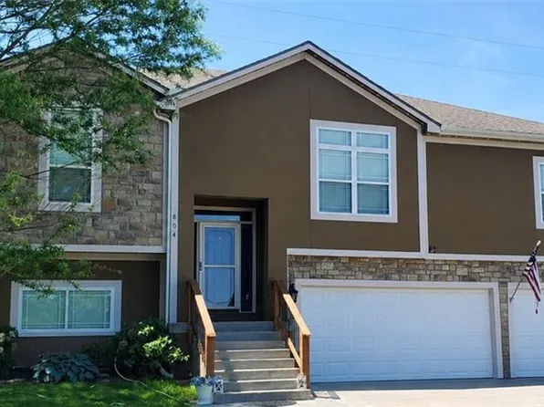 804 168th St, Basehor, KS 66007