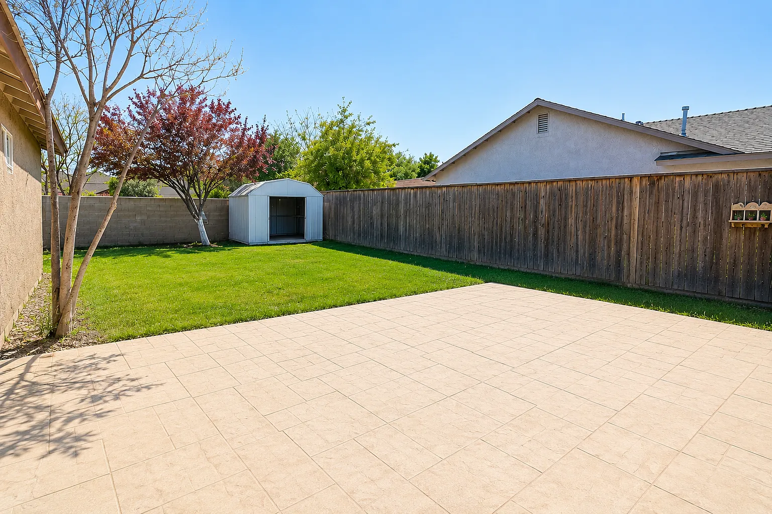 402 Wawona Court — Photo 2