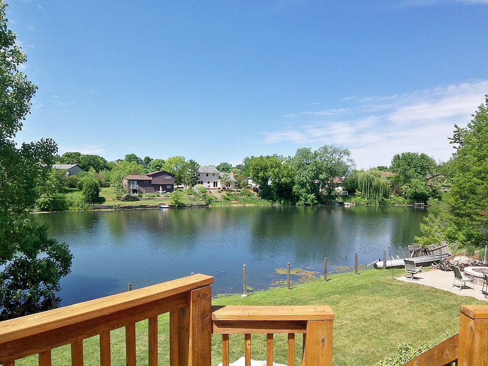 2nd image of 396 Pheasant Ridge Ct