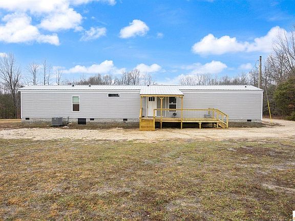 3rd image of 2747 Falling Springs Church Rd