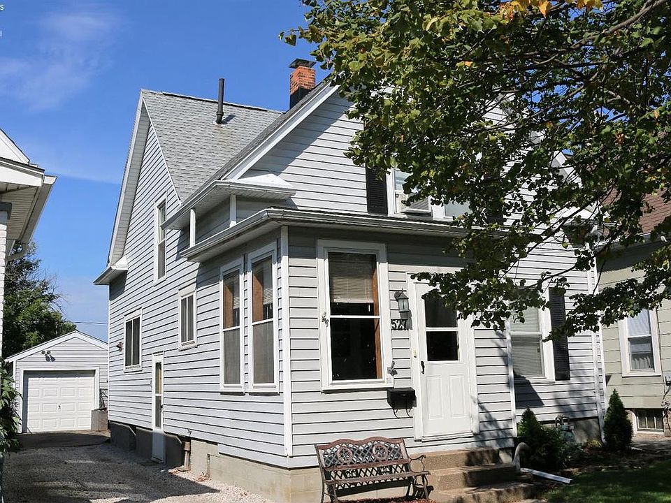 1st image of 527 McEwen St