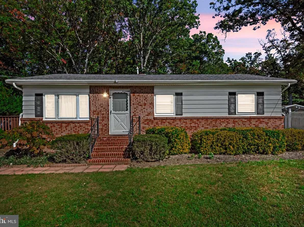 121 Pender St, Fredericksburg, VA 22408