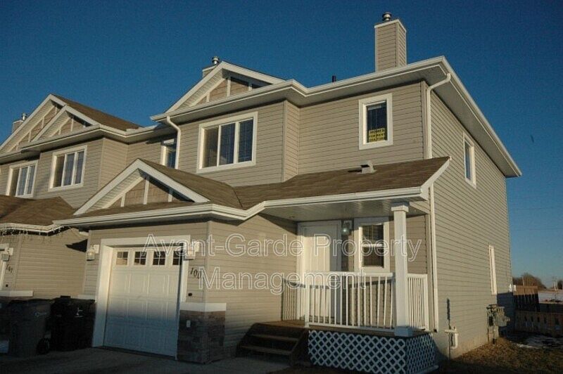 1st image of 100 Graywood Mews